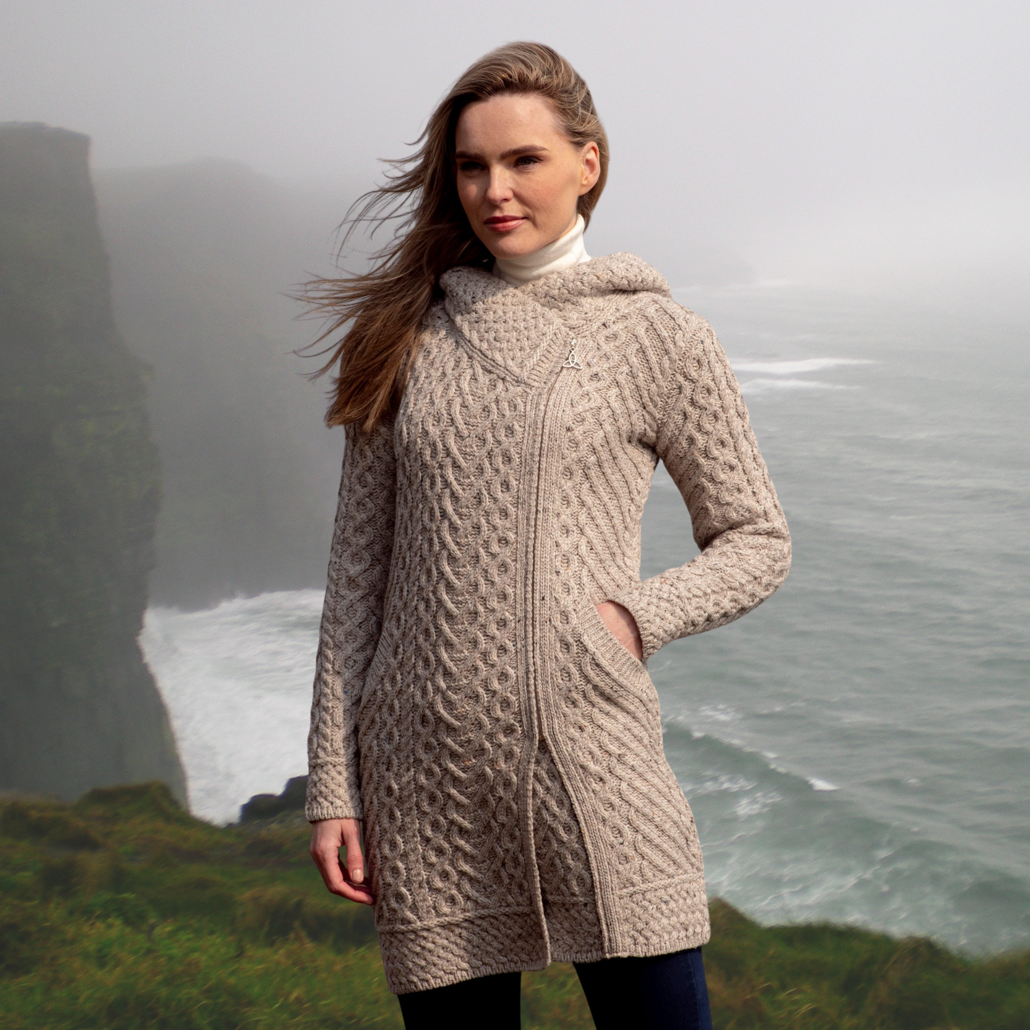 Claddagh Heart Side Zip - Oatmeal