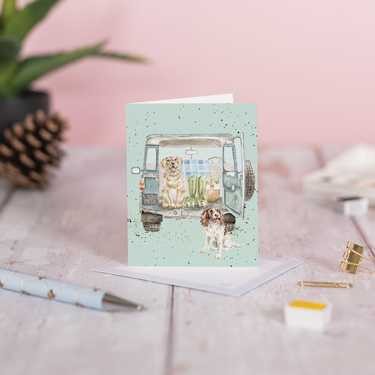 Wrendale Mini Card 'Paws for A Picnic'